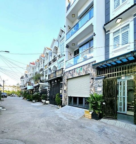 Nhà Phố Vừa Hoàn Thiện - Mặt Tiền Đường 6M Huỳnh Tấn Phát Tt Nhà Bè