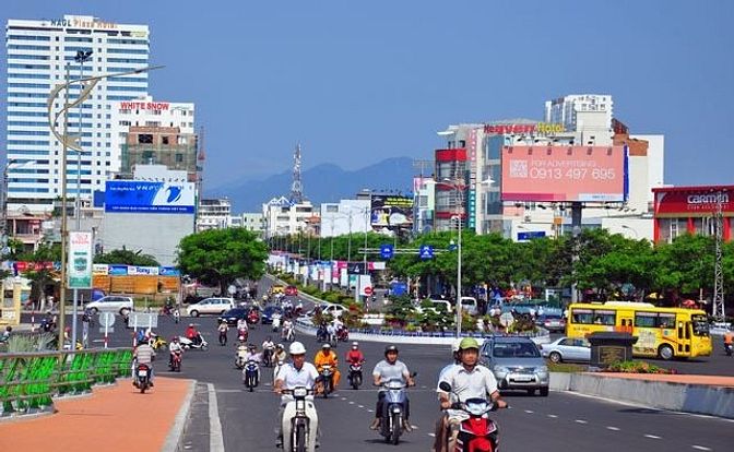Chính Chủ Cần Bán Nhà 5 Tầng Mặt Tiền Đường Nguyễn Văn Linh Kd Tốt.