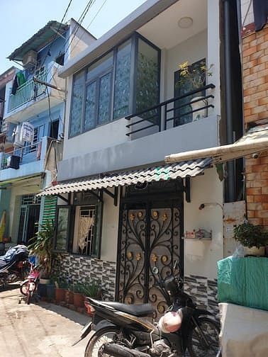 Bán Nhà Hxh Tân Hóa, 24M2, 1 Trệt 1 Lầu, Giá 2.99 Tỷ