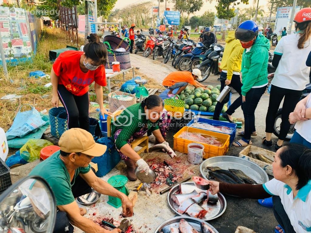Bán Nền Giá Rẻ Gần Chợ Thuận Tiện Kinh Doanh Mua Ban
