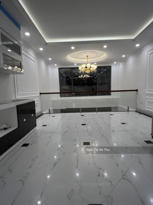 Sở Hữu Nhà Đất 6 Tầng, 50 M2 Tại Đường Cổ Linh - Thạch Bàn - Long Biên - Hà Nội, Giá 7.95 Tỷ