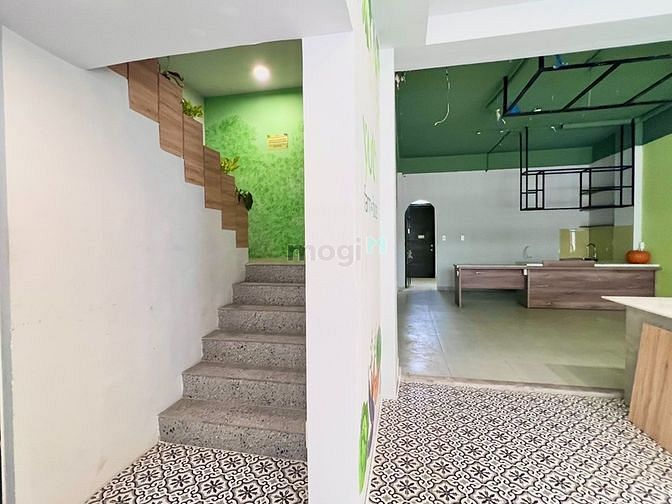 Cho Thuê Shophouse Đường Tôn Dật Tiên, Phú Mỹ Hưng, Quận 7 Giá Rẻ