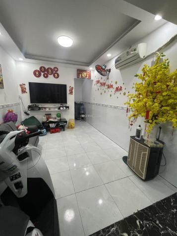 Bán Nhà Nguyễn Văn Luông 30M2, 1 Lầu 2 Phòng Ngủ