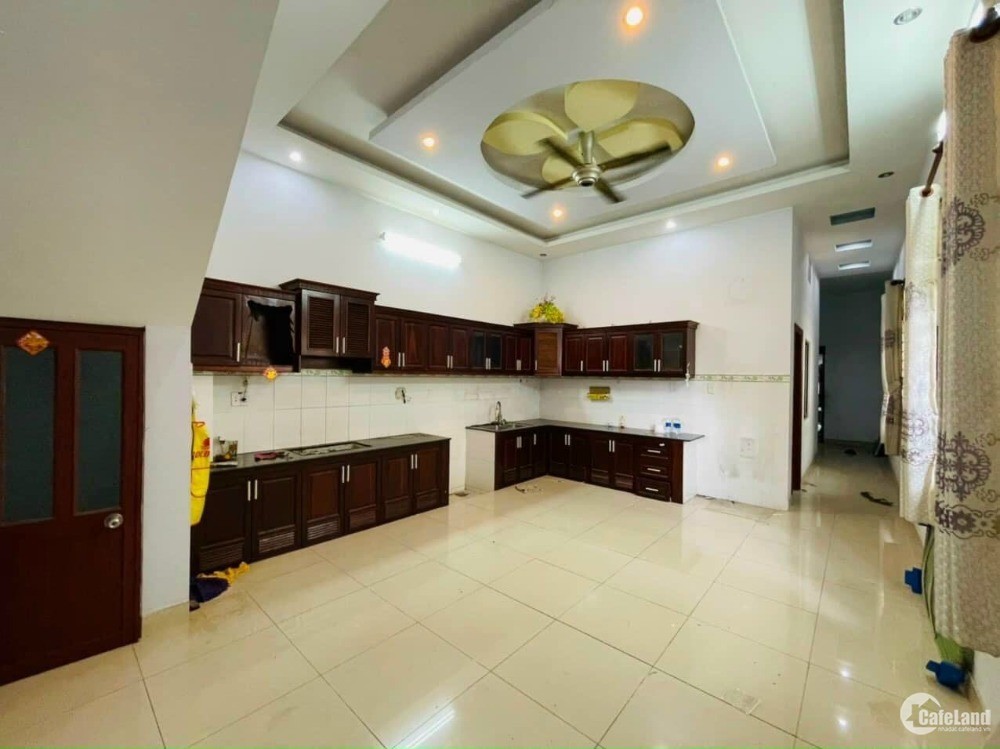 Nhà Mặt Tiền Thị Trấn Củ Chi, 270M2, Sổ Hồng Riêng