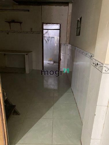 Cho Thuê Nhà Nguyên Căn , 1 Lầu Đúc Giả 1 Toilet , Hẻm Xe Hơi