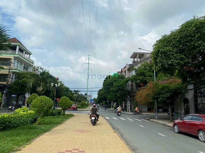 ✅ Mt Nguyễn Thế Truyện: (4X14M), 2 Lầu Giá 9.3 Tỷ - Công Viên.