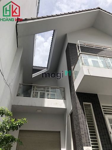 Villa 2 Lầu Đường Hồng Hà, P2 Tân Bình. Dt 8X20M