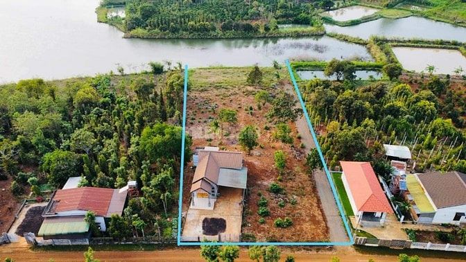 Bán Lô Đất Thị Xã Chơn Thành, Bình Phước, Shr 323M2 Giá 235Tr View Hồ