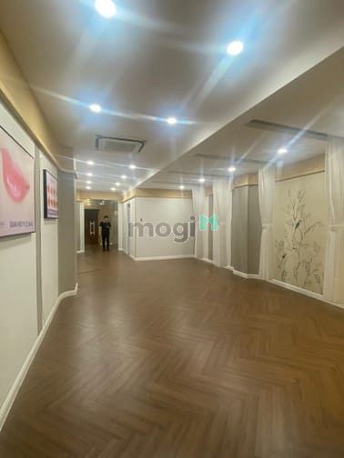 Cho Thuê Rẻ 1000M2 Hầm, 7 Tầng Mt Nam Kỳ Khởi Nghĩa, Quận 3