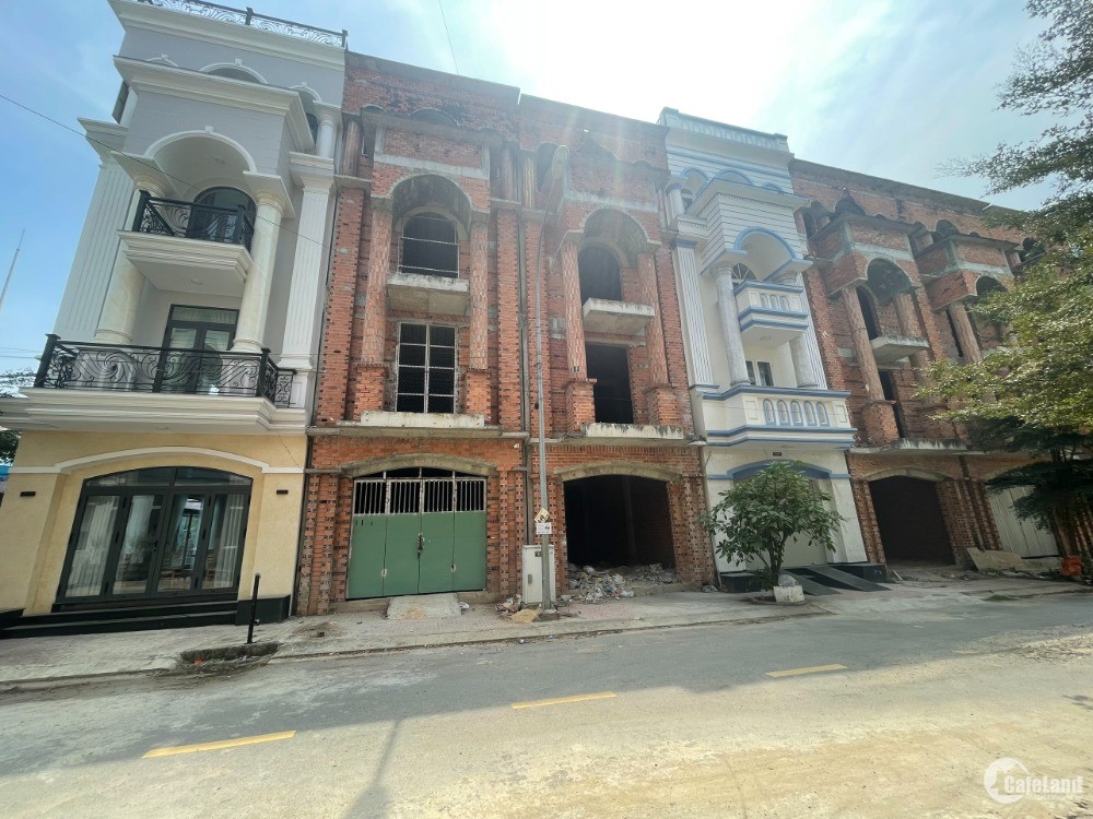 Nhà Thô Khu Thương Mại Mai Anh Trảng Bàng, Tây Ninh