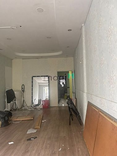 Cho Thuê Nhà Mặt Tiền Nguyễn Trãi 100M2. Nhà Mới Giá 40Tr