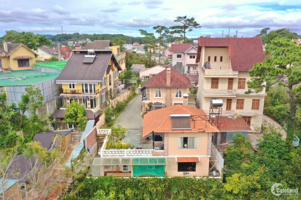 Bán Biệt Thự Kiến Trúc Pháp, View Đẹp, Diện Tích 621M², Đường Khe Sanh – T P Đà