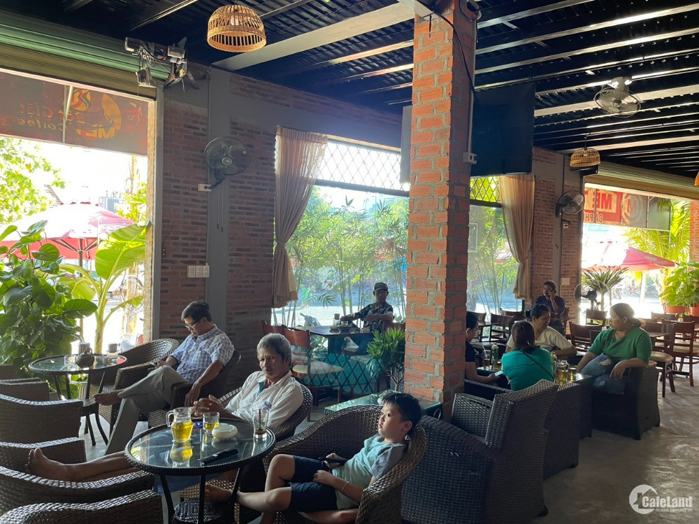Bán Nhà Là Tiệm Cafe, Mặt Tiền Đường 20M, Sát Chợ Vĩnh Hải, Nha Trang, Khánh Hoà