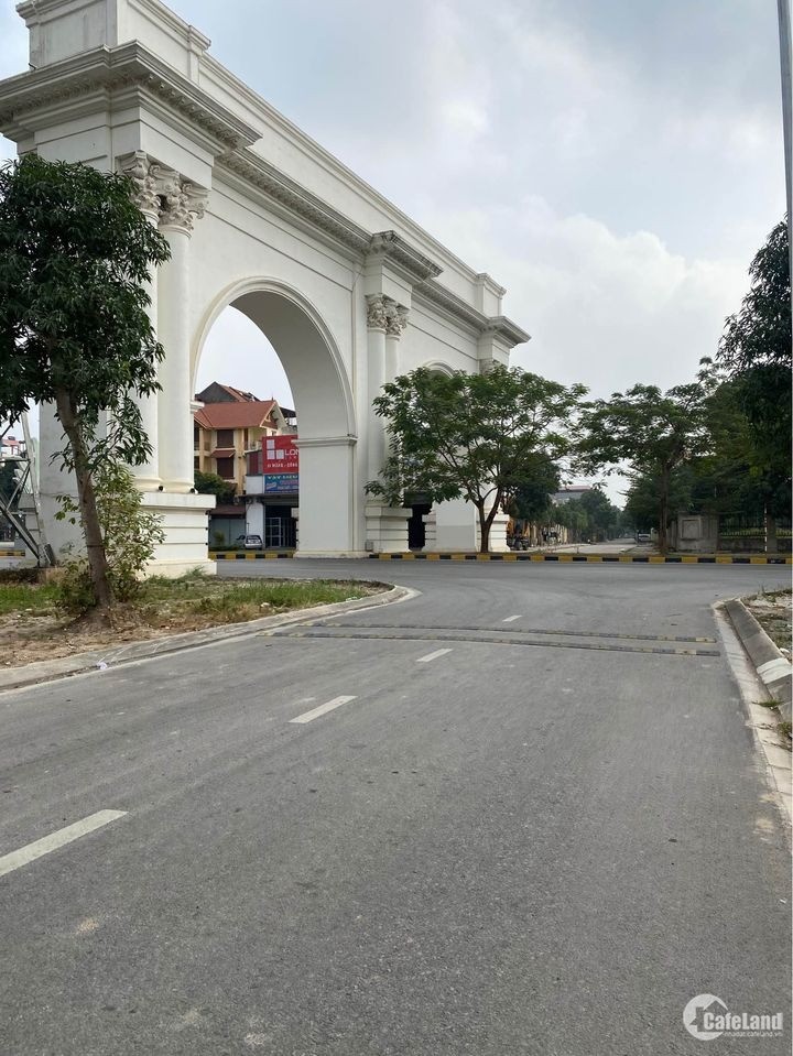 Bán Đất Tiền Đồng Cách Cổng Khu Đô Thị Xuân Thành 300M
