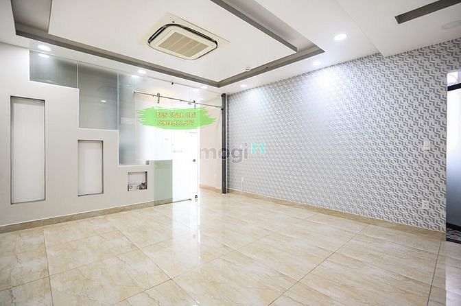 Lô Góc, 7 Tầng, Thang Máy, Có Hầm, Dtsd 650M2, Vị Trí Kd Vp, Spa, Tmv