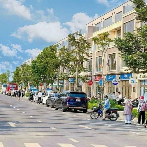 Nhà Phố Cạnh Công Viên Sky Park Rộng 3 Ha Giá Chỉ Từ 899 Triệu