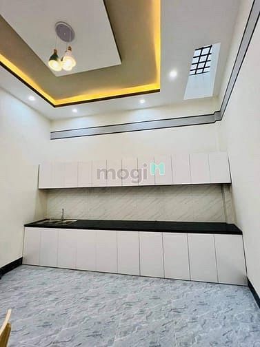 Hẻm Ba Gác Nhà Kha Vạn Cân,Thủ Đức,: 1Ty 380Tr,30M2. Nhà 1 Trệt 1Lầu,