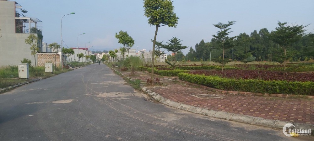 Bán Lô 200 M View Vườn Hoa Đẹp Long Lanh Trong Khu Đô Thị Xuân Hòa