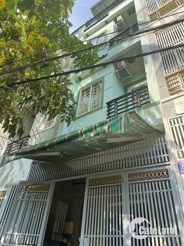 Cần Bán Gấp Nhà 4 Tầng Ở Phú Định Quận 8 Giá Rẻ Chỉ 4 Tỷ Đồng Hẻm Xe Hơi