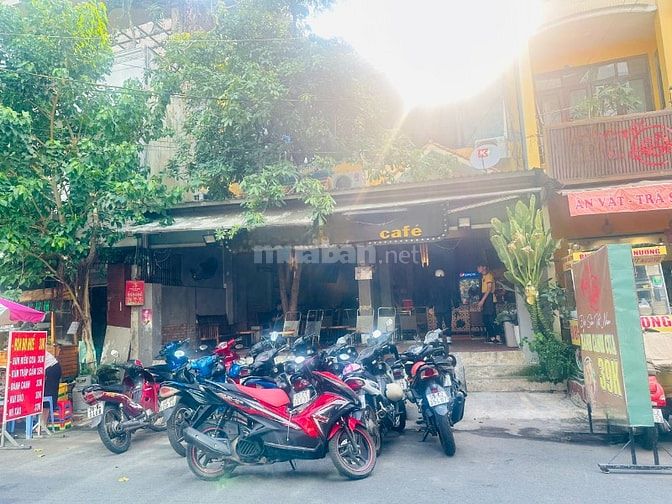 Sang Cafe Nguyễn Gia Trí ( D2 Cũ ). Bình Thạnh