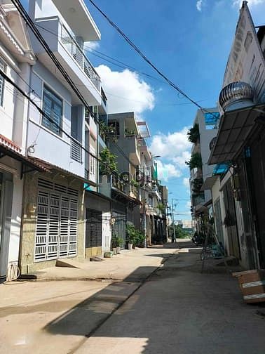 Bình Tân Hẻm 8M Thông-Ngay Chợ Bình Thành-40M2 (4 X 10) 3 Tầng Giá Rẻ