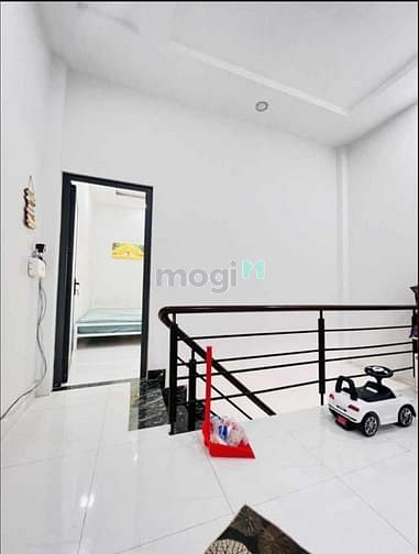 Tân Phú: Hxh Đỗ Cửa , 48M2(4 X 12), 2 Tầng Đẹp Ở Ngay - Giá Chỉ 4.6Tỷ