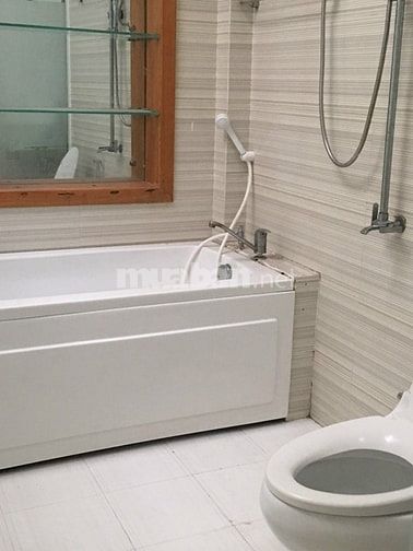 Gấp Bán Nhà Dương Bá Trạc Quận 8 Hxh Thông, Cách Q1 300M Dt Gần 50M2