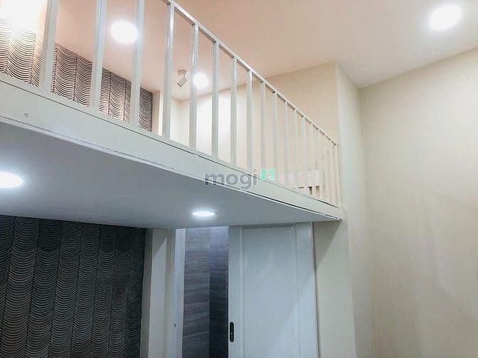 Căn Hộ Duplex Full Nội Thất Bếp Siêu Xịn Ngay Hoàng Hoa Thám