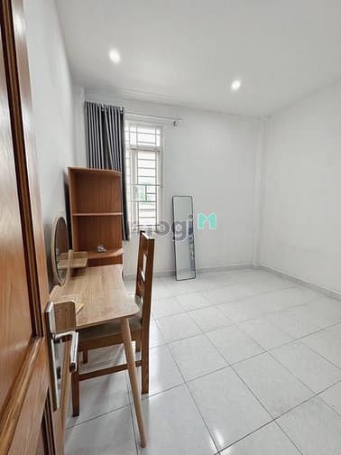 Trống Phòng Studio Cửa Sổ Giá Rẻ Ngay An Dưong Vương - Quận 6