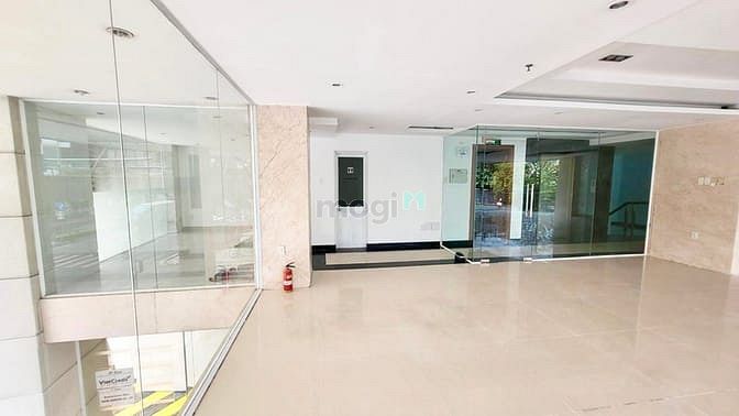 Cho Thuê Văn Phòng Mặt Tiền Cộng Hoà, Dt: 150M2, Giá: 11$/M2