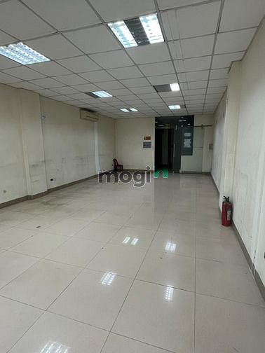 Cho Thuê Văn Phòng Giá Rẻ Tại Vạn Phúc, Sàn 80 M2/Tầng, Thông Sàn