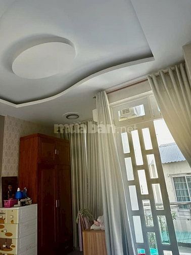 Bán Ngộp Nhà Hẻm Xe Hơi 42M2 Nguyễn Biểu P.2 Quận 5 Giá Chỉ 2 Tỷ 150