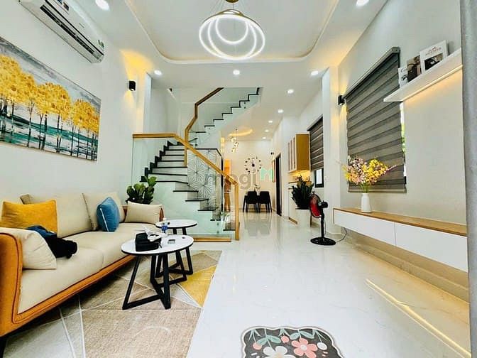 Nhà Xinh Hxh Đ.huỳnh Văn Bánh , P.11 , Q.phú Nhuận 45.5M2/2Tỷ850 Shr