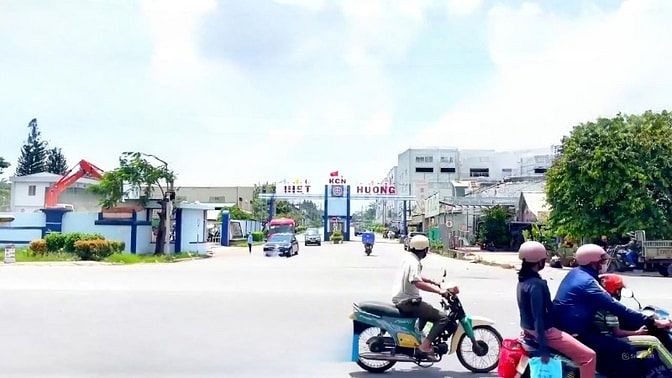 Kinh Doang Thua Lỗ-Cần Bán Gấp 220M2 Ngay Đường Nguyễn Du.giá 1Ty920.