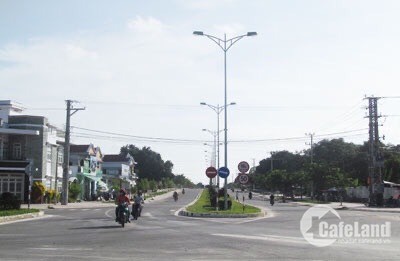 Bán Đất Trung Tâm Cam Lâm Khánh Hòa 2 Mặt Tiền Đường Rộng Hơn 30M Giá Rẻ.