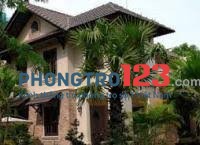 Cho Thuê Biệt Thự Góc 2 Mt Đường Nguyễn Gia Trí (D2) Dt: 10X23M - 4 Tầng. Giá Thuê Chỉ 65Tr/Th