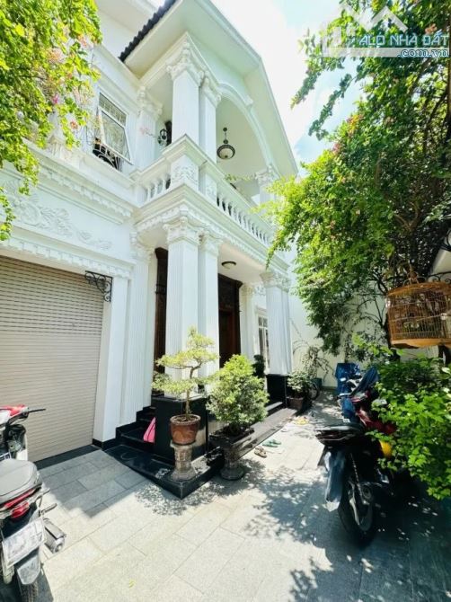 🏡 Biệt Thự Siêu Đẹp 270M² – Phạm Văn Hai, Tân Bình - Full Nội Thất Cao Cấp- 36 Tỷ Tl!