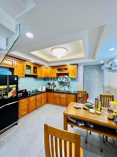 Đón Tết! Bán Nhà Đẹp 4 Tầng Xe Hơi Thông Sư Vạn Hạnh, 46M2, 9 Tỷ