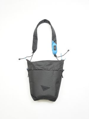CAMERA SHOULDER-R