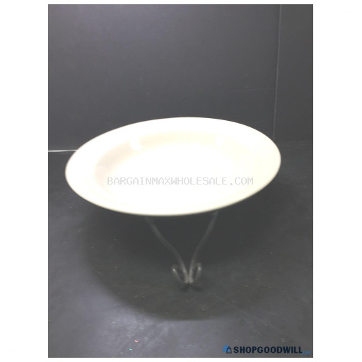 CLAY BOWL W/METAL COVER