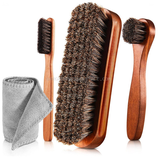 SHOE BRUSH