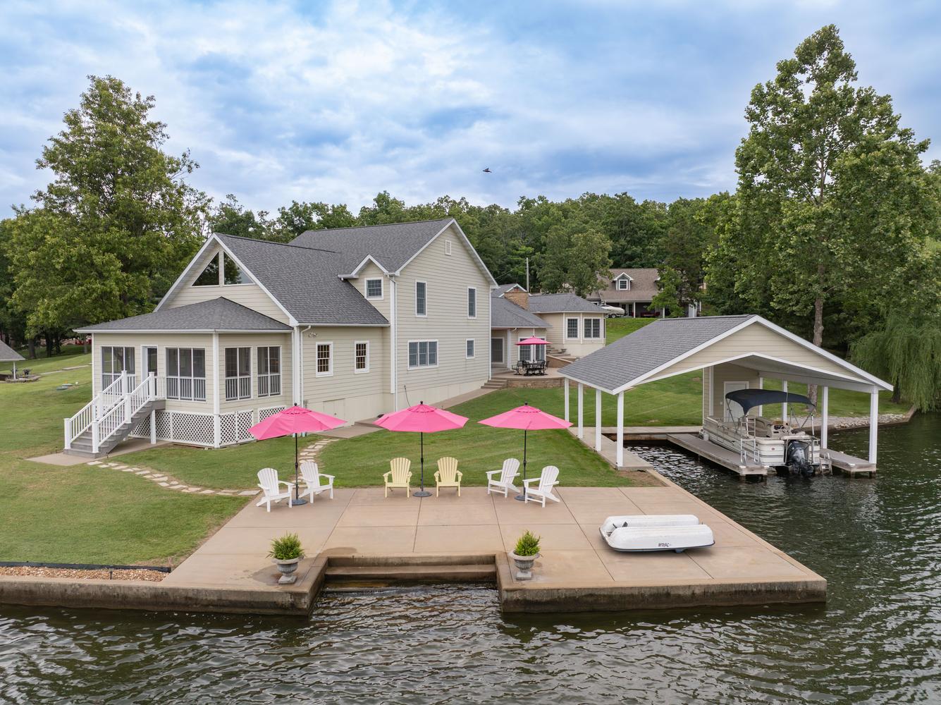 2041 Compass Circle