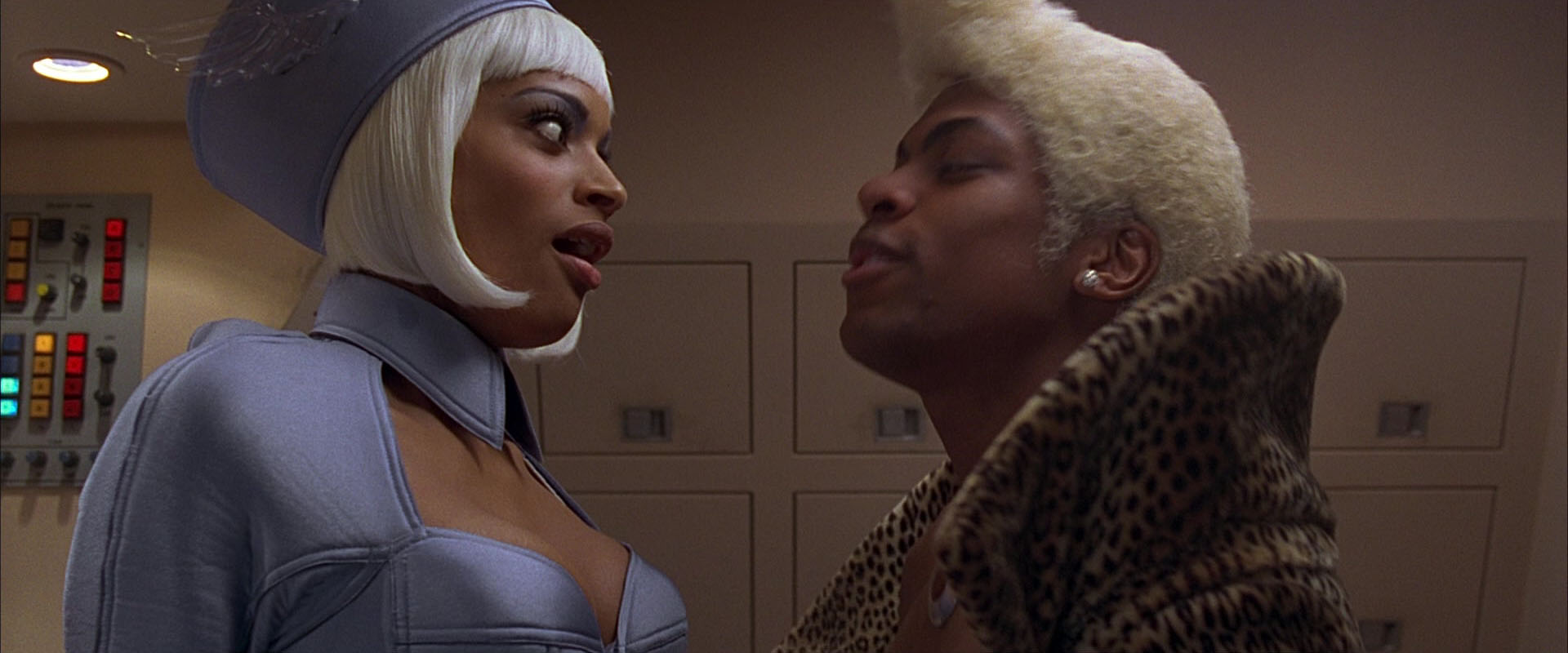 The Fifth Element (1997) .