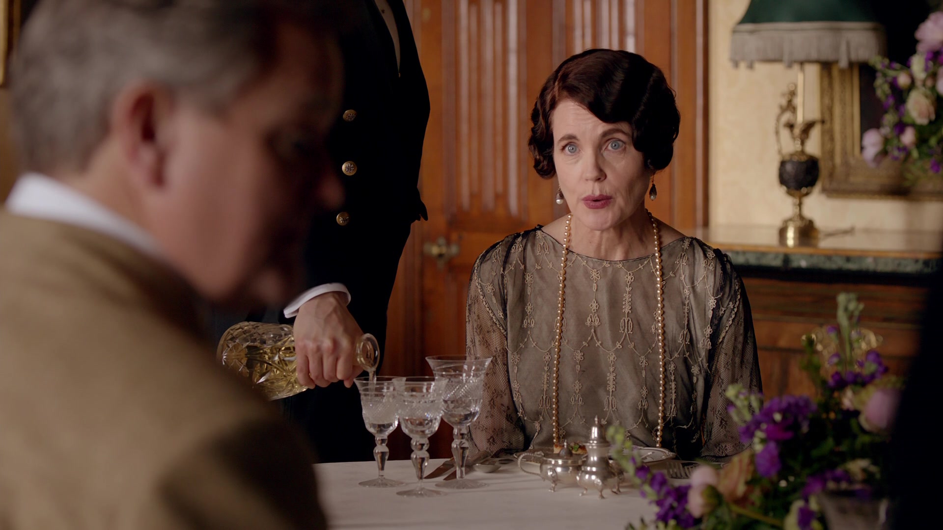 [ cap-that.com ] Downton Abbey 605 May 1925 > screencap archive