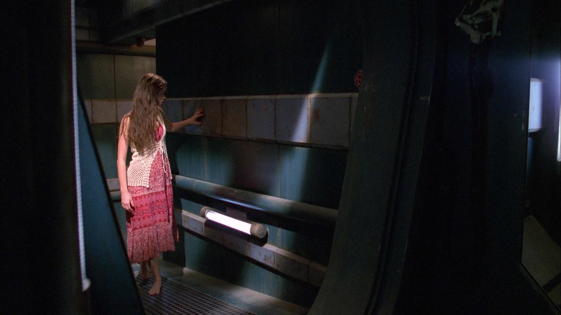 [ cap-that.com ] Firefly 014 Objects in Space > screencap archive