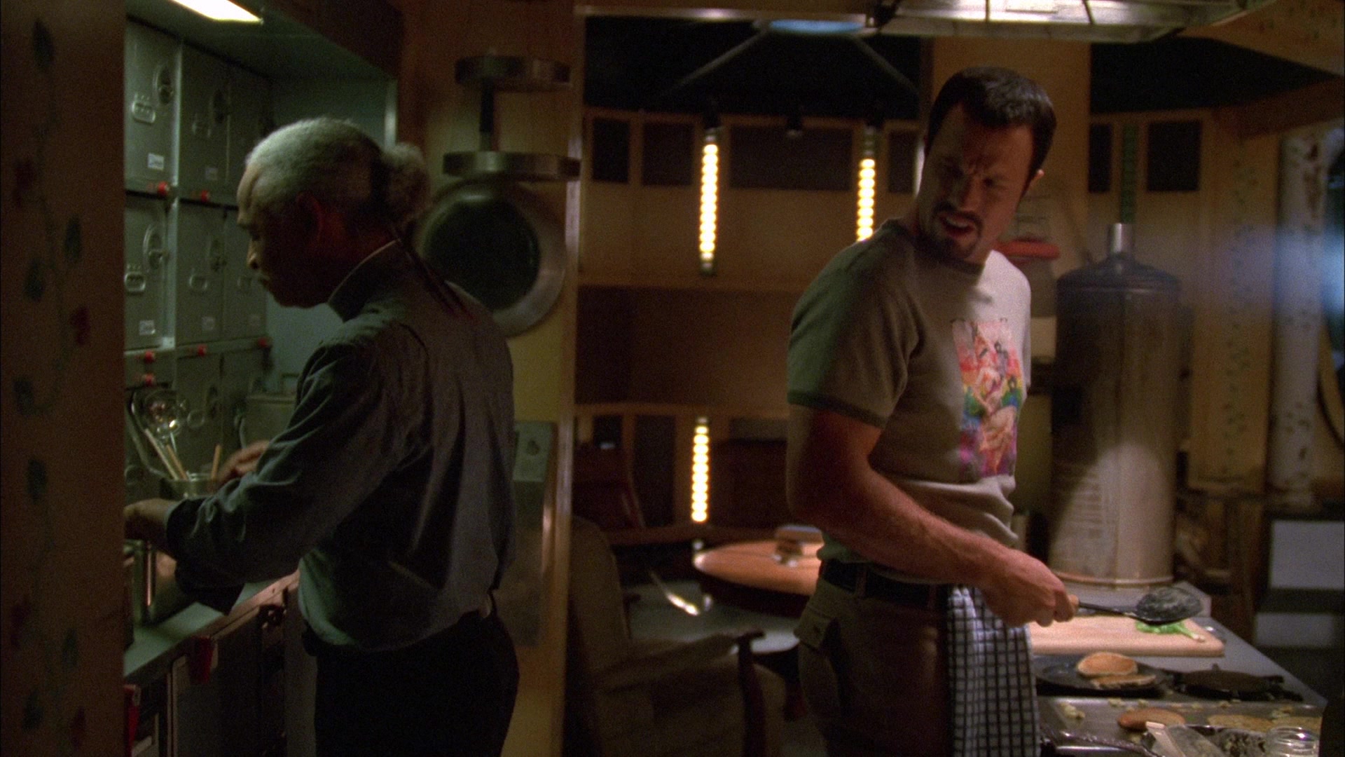 [ cap-that.com ] Firefly 014 Objects in Space > screencap archive