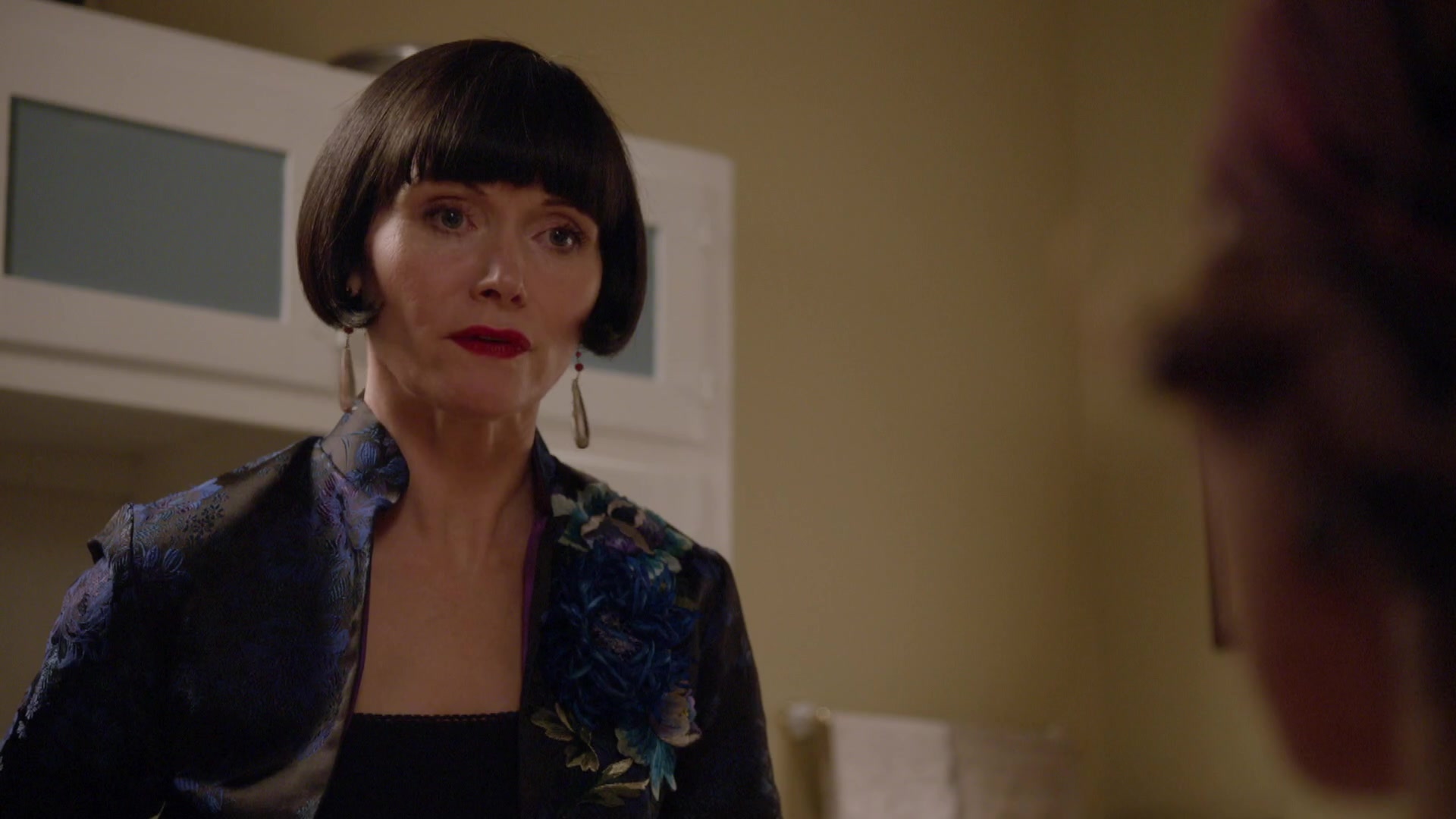 [ cap-that.com ] Miss Fisher's Murder Mysteries 302 Murder & the Maiden ...