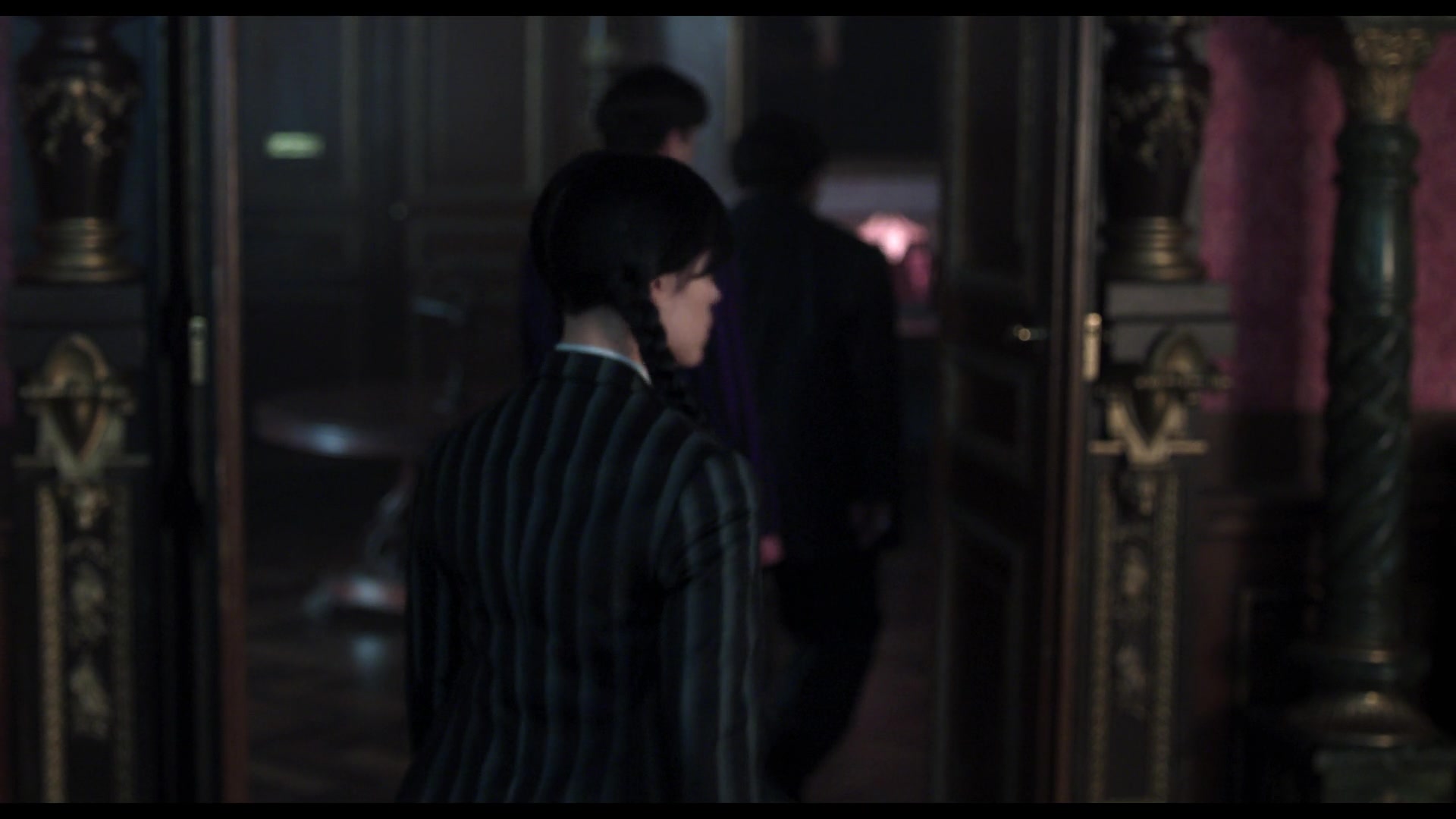 [ cap-that.com ] Wednesday 207 Woe Me the Money > screencap archive