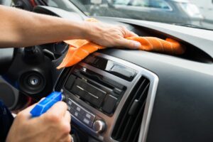 4 Tips Menjaga Kebersihan Interior Mobil Anda!