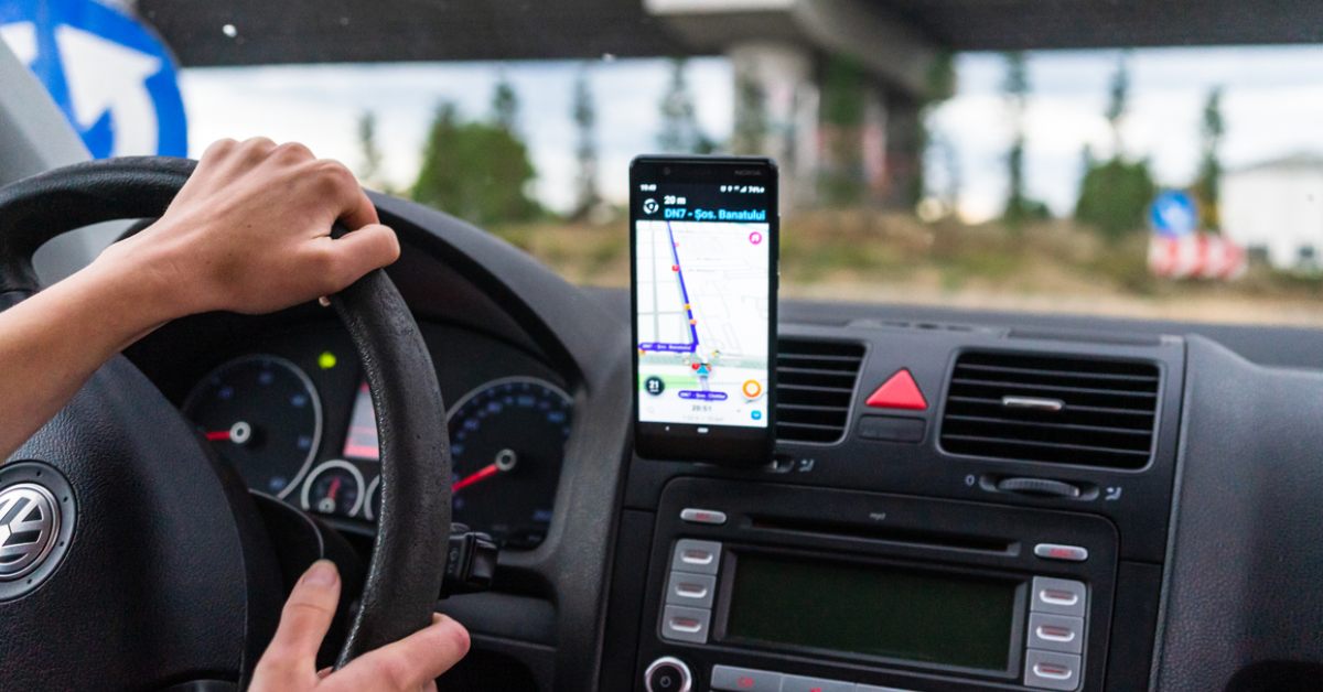 What is Waze, what is it useful for and how does it work Padeye